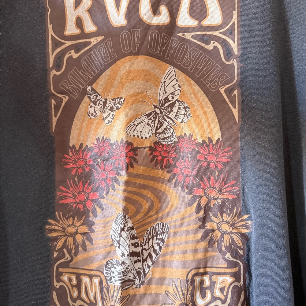 RVCA Black T-Shirt with Vibrant Graphic - Picture 2 of 2